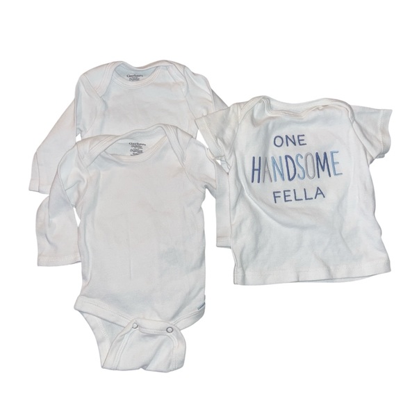 Carter's Baby Boy Onesie Set - Picture 3 of 3